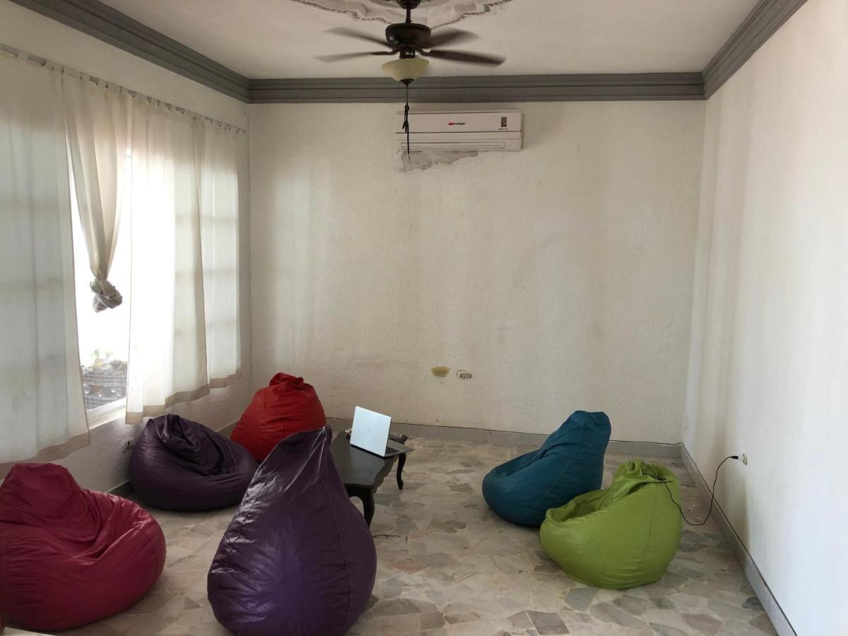 Mini Hostal Cultural De Mazatlan Bagian luar foto